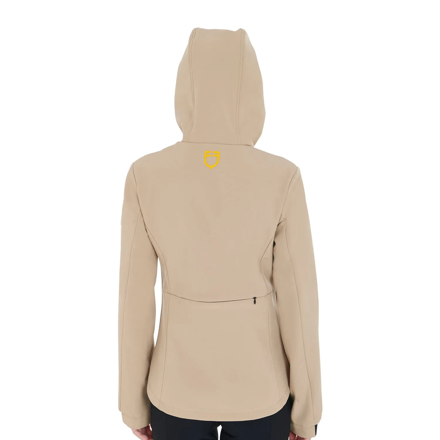 WOMEN'S SLIM FIT SOFTSHELL JACKET WITH CONCEALED POCKETS